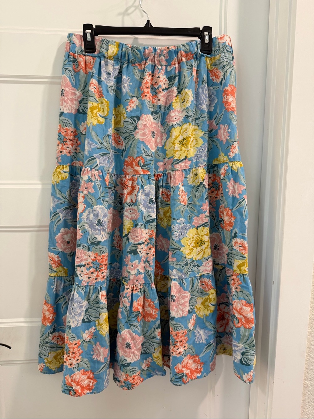 LOFT-sz Large- Floral Tiered A-Line Skirt, Super Lightweight!!
